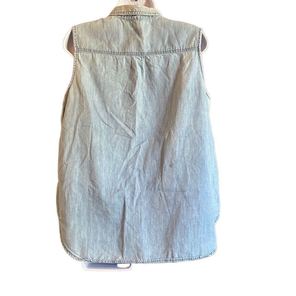 Chicos Blue Chambray Denim Rhinestone Bling Button Down Top Size 2 Rodeo Country - Picture 2 of 10